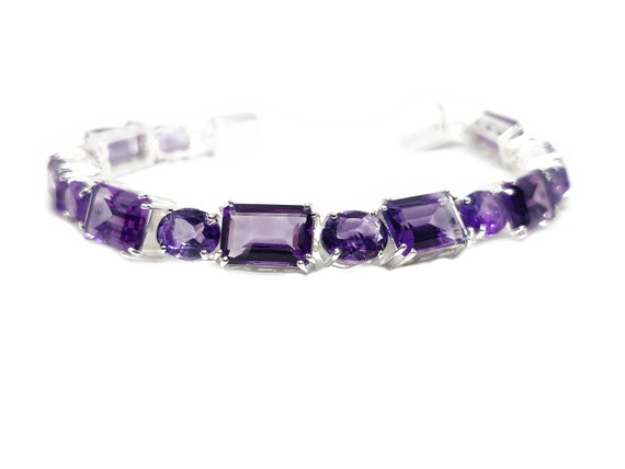 February birthday Gift, Birthstone Bracelet Gift for Mom, Amethyst bra –  Carrie Clover handcrafted gifts