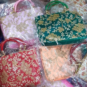 Handmade Women&#39;s Embroidered Hand Bag Purse Potli Bag Pouch Drawstring Bag Wedding Favor Return Gift For Guests Free Ship