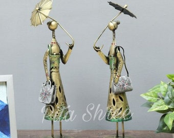 Wrought Iron Umbrella lady Showpiece Indian Standing Decorative Traditional Statue Figurine Rajasthani lady