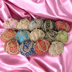 Women&#39;s Embroidered Clutch Purse Potli Bag Pouch Drawstring Bag Purse Potli Bag Pouch Wedding Favor Return Gift For Guests