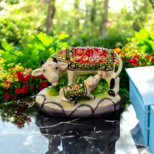 Hand Painted Cow and Calf Figurine, Indian Ethnic Home Decor Statue for Spiritual Blessings, Indian Traditional Cow Decorative Sculpture