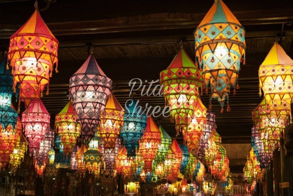 Ten Colourful Lanterns for Ramadan Decoration (Teacher-Made)