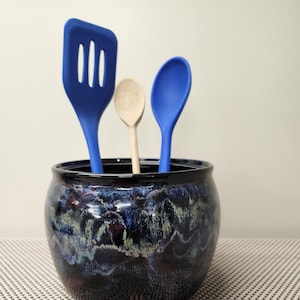 Utensil Holder in Galaxy Glaze