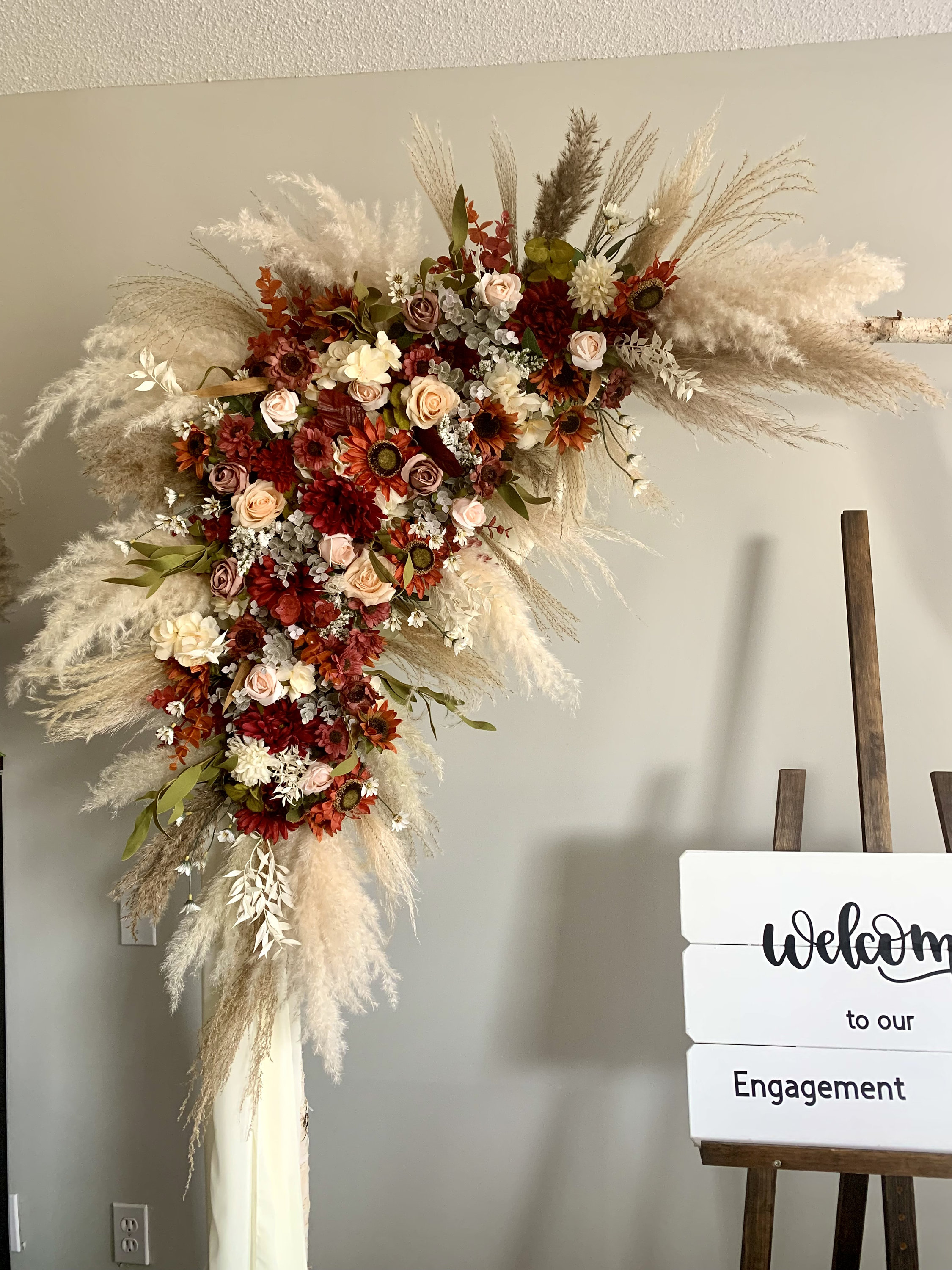 Natural Pampas Grass Wedding Arch Flowers/boho Arch Arrangement/boho ...