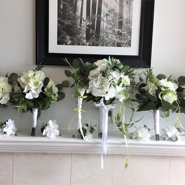 Set di bouquet da sposa con ortensie bianche, piante grasse di seta, verde