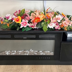 Tropical flowers wedding centrepiece/Tropical sweetheart table garland made with faux flower/Tropical arch swag/Wedding backdrop/Table decor