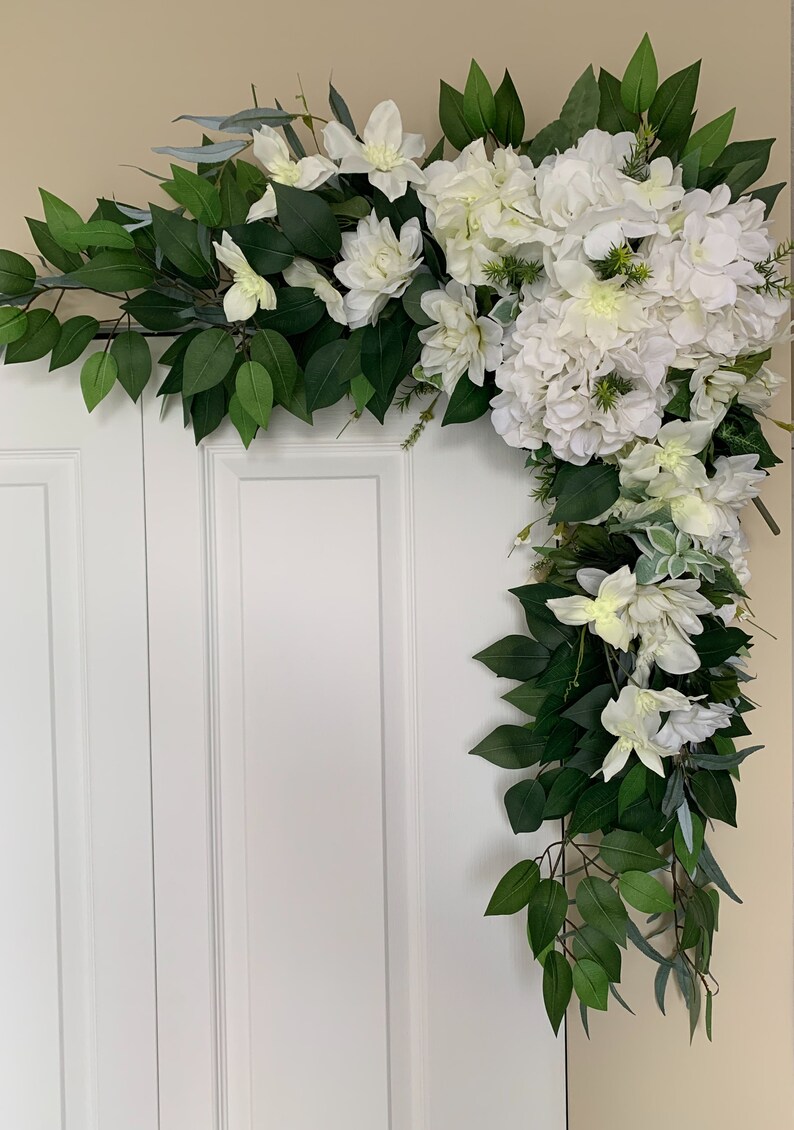 Wedding arch swag with silk flowers/Corner swag with Etsy