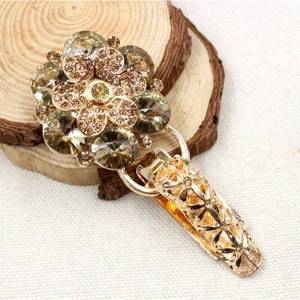 1 pz, bottoni di pelliccia alla moda molto belli, bottoni del cappotto. Bottoni di strass. Vetro ornitorinco con fibbia diamantate.