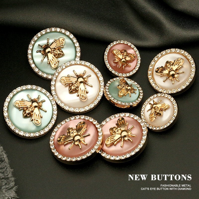 6pcs Retro Rhinestones Diamond Decor Metal Gold BEE Pink Blue Pearl Buttons for Clothing Coat Cardigan Sweater Sew Needlework
