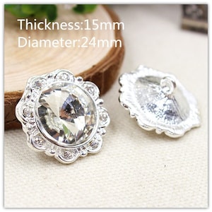 Acrylic metal jewelry Rhinestone buttons,flower patterns buttons, garment accessories DIY materials