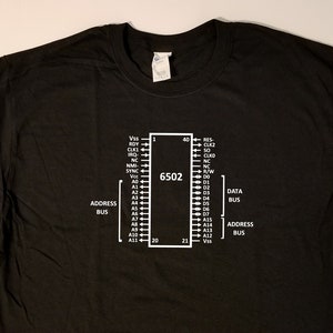 MOS 6502 CPU computer electronics - classic style t-shirt