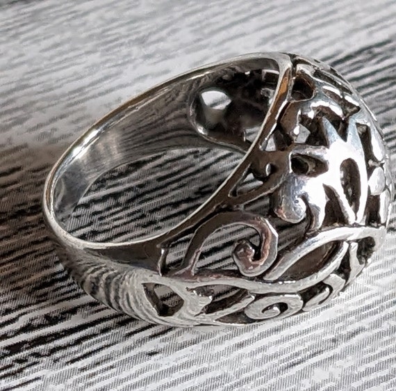 Sterling Silver Dome Ring Size 7 3/4 - image 2