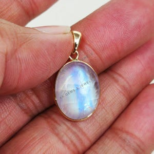 Natürlicher Regenbogen Mondstein Anhänger, 14K Solid Gelb Gold Regenbogen Mondstein Anhänger, Lünettenanhänger, Juni Birthstone Anhänger, Weihnachtsgeschenk