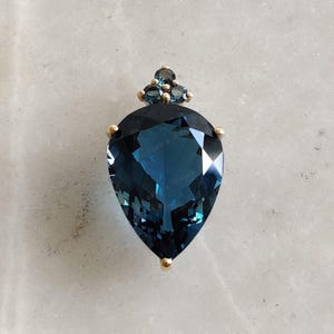 Natural London Blue Topaz Pendant, 14K Solid Yellow Gold Blue Topaz Pendant, December Birthstone, Topaz Jewelry, Christmas Present