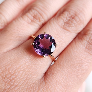 Natural Purple Amethyst Ring, 14K Solid Yellow Gold Purple Amethyst Ring, February Birthstone Ring, Christmas Present, Amethyst Jewelry