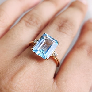 Natural Sky Blue Topaz & Diamond Ring, 14K Solid Yellow Gold Ring, December Birthstone Ring, Dainty Blue Topaz Ring, Christmas Gift