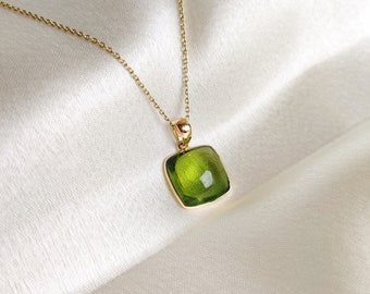 Natural Peridot Pendant, 14K Solid Yellow Gold Peridot Pendant, August Birthstone Pendant, Bezel Pendant, Square Pendant, Christmas Gift