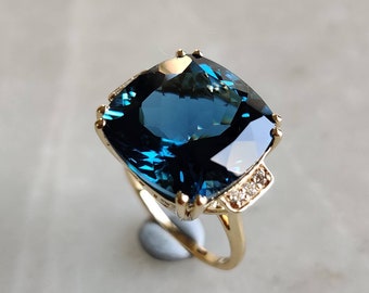 Natural London Blue Topaz Ring, 14K Solid Gold Ring, BlueTopaz Diamond Ring, December Birthstone, Statement Ring, London Blue Topaz Jewelry