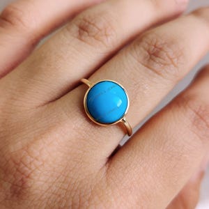 Natural Turquoise Ring, 14K Solid Gold Arizona Turquoise Ring, Round Turquoise Bezel Ring, Dainty Ring, December Birthstone Ring