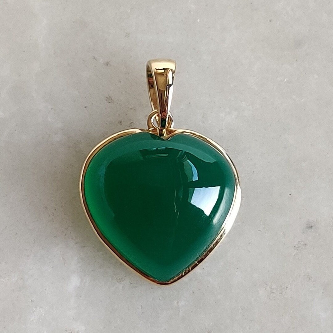 Fleur Green Onyx Pendant