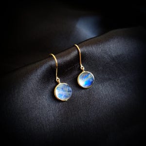Natural Rainbow Moonstone Earrings, 14K Solid Yellow Gold Moonstone Earrings, June Birthstone, Blue Moonstone Drop Earrings
