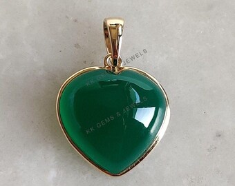 Natural Green Onyx Pendant, 14K Solid Yellow Gold Green Onyx Pendant, Bezel Pendant , May Birthstone Pendant, Heart Pendant, Onyx Jewelry