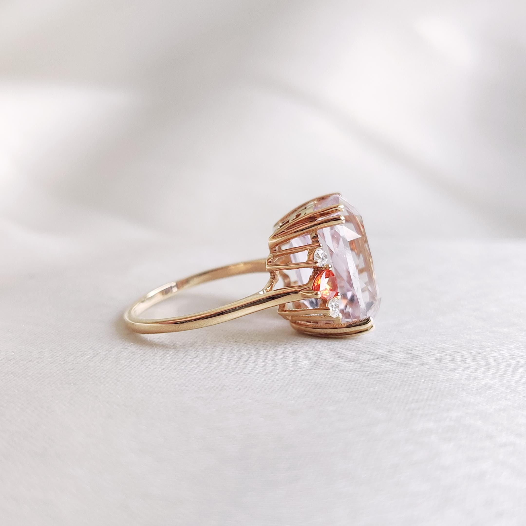 楽天市場】クンツァイト リング 指輪 1.00ct K18PG ピンク