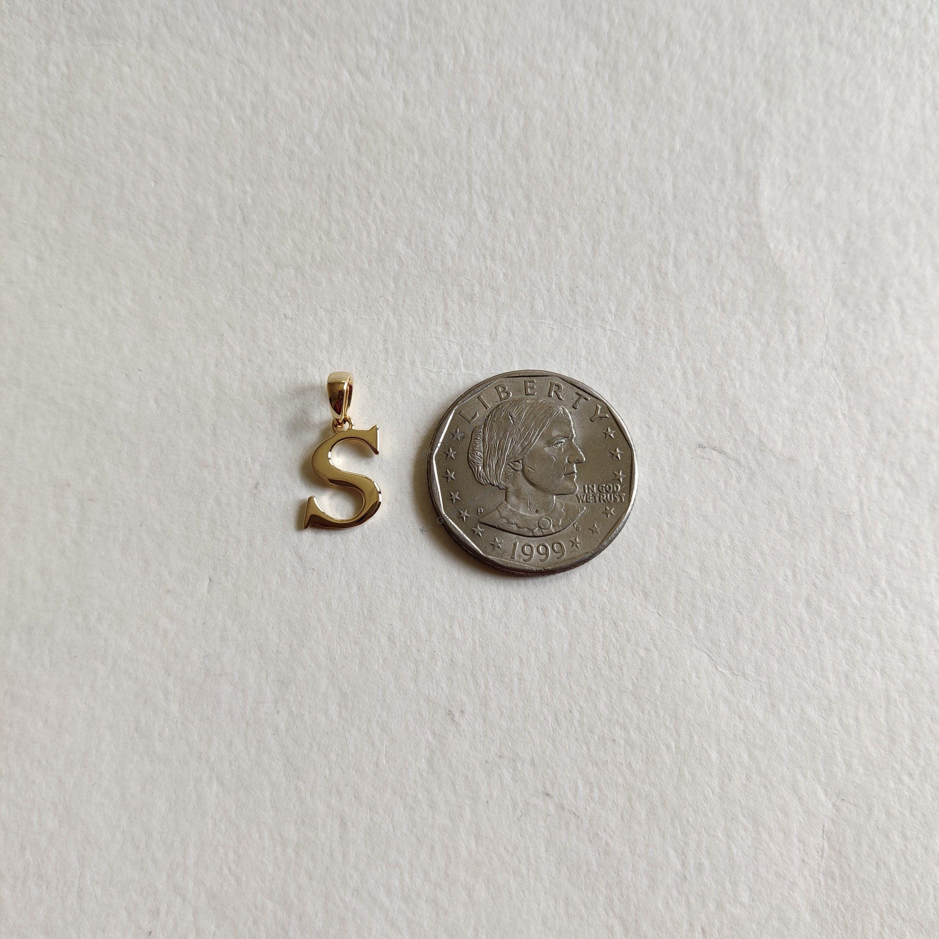 n‪‪❤︎‬s Roberto Coin 18k Yellow Gold Tiny Treasures Diamond Love Letter 
