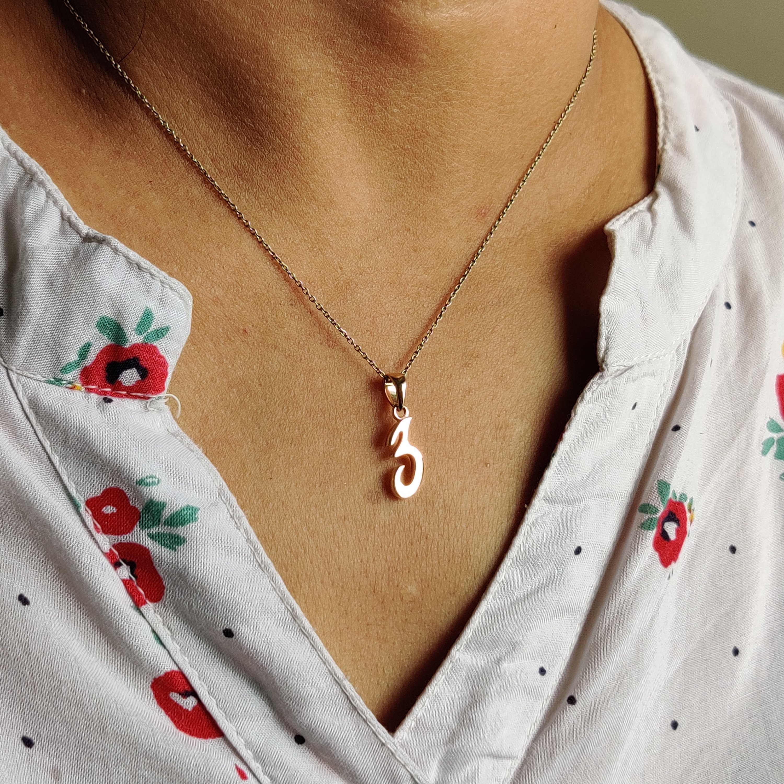 Number 3 gold pendant shop