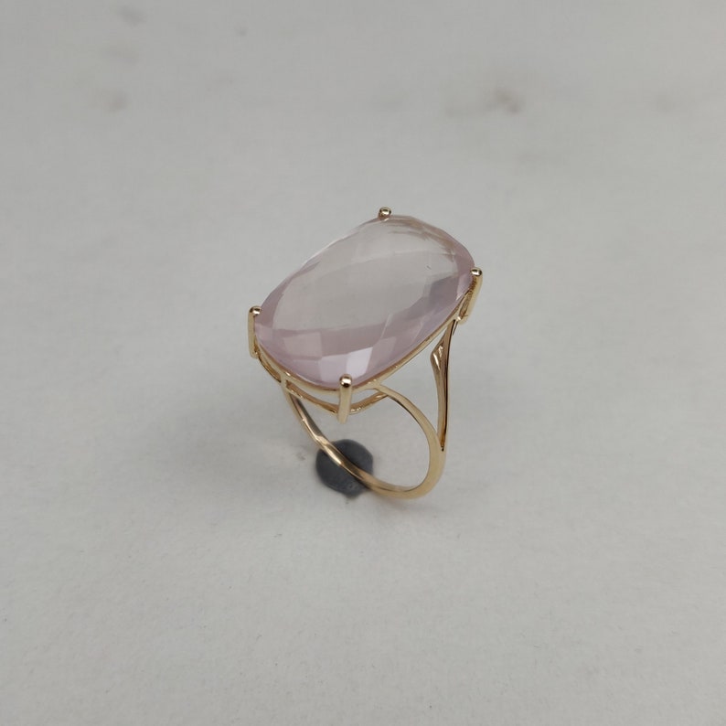 Natural Rose Quartz Ring Gift for her Bridesmaids/' and alternative Engagement Ring 14K Yellow Solid Gold Gemstone Ring