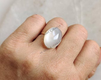 Oval Natural White Moonstone Ring, 14K Solid Yellow Gold Bezel Setting, June Birthstone