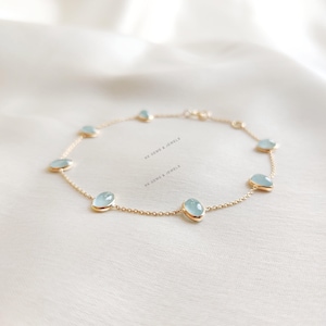 Natürliches Aquamarin Armband, 14K Massivgold Armband, Oval Aquamarin Lünette gesetzt Armband, März Birthstone Armband, Aquamarin Schmuck
