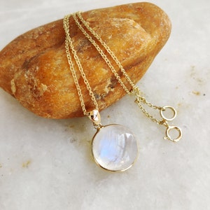 Moonstone Necklace Rainbow Moonstone 14k Solid Gold Pendant - Etsy