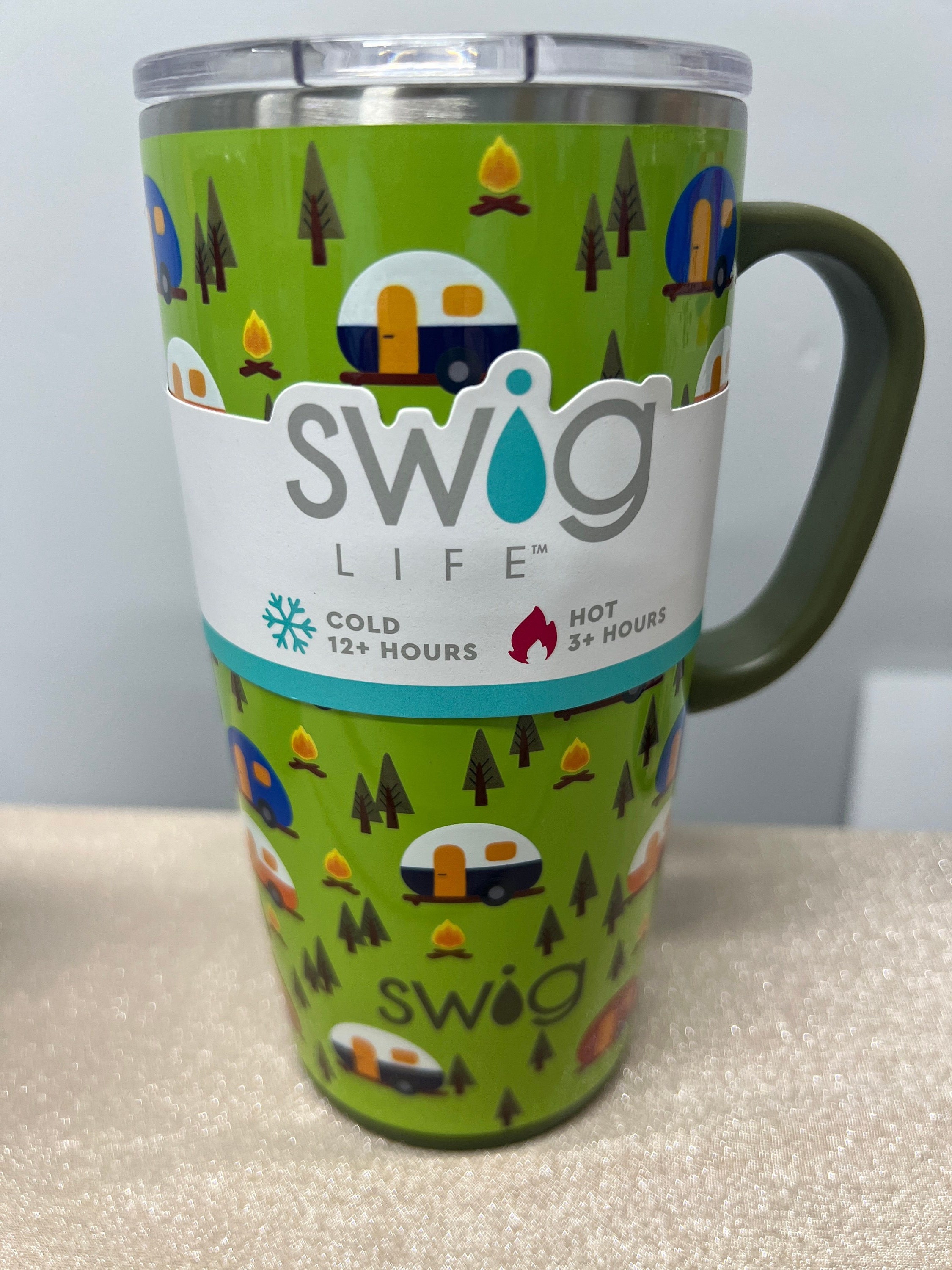 22oz Swig Travel Mug Insulated W/clear Lid and Handle, Personalized Gifts,  Laser Engraving, Mug, Swig, Coffee Lovers 