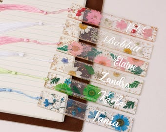 Personalized Name Pressed Daisy Bookmark/ Unique Personalized Gift for Teacher, Christmas, Graduation, Mom/ Custom Resin Floral Reader Gift