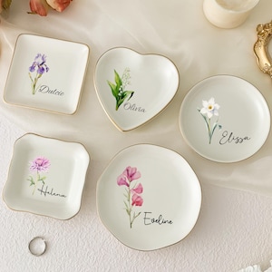 Personalised Birth Flower Trinket Dish/ Custom Watercolor Flower Ring Dish/ Christmas Gifts/ Wedding Bridesmaid Gift/ Birthday Jewelry Dish