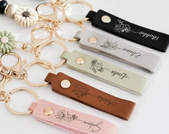 Personalized Birth Flower Keyring/ Daisy Beaded Keyring/ Bridesmaid Leather Keychain/ Birthday Gift/ Flower Girl Gift/ Back to School Gift