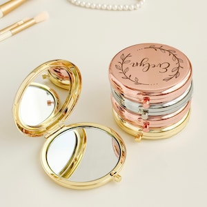 Personalized Compact Mirror with Birth Flower,Bridesmaid Proposal,Engraved Pocket Mirror,Birthday Gift,Custom Name Gift, Hen Party Gift