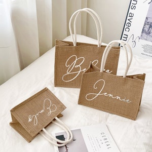 Personalisierte handgemachte Tragetasche / Muttertagsgeschenke / bestickte / bedruckte Frau aus Sackleinen / benutzerdefinierte Brautjungfer Vorschlag Geschenke / Jute Strandtasche