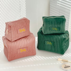 Benutzerdefinierte Samt Make-up Tasche, Brautjungfer Geschenke, personalisierte Kosmetiktasche, Hochzeitsgeschenk, Kulturtasche, Geburtstagsgeschenk, Reise-Make-up-Tasche