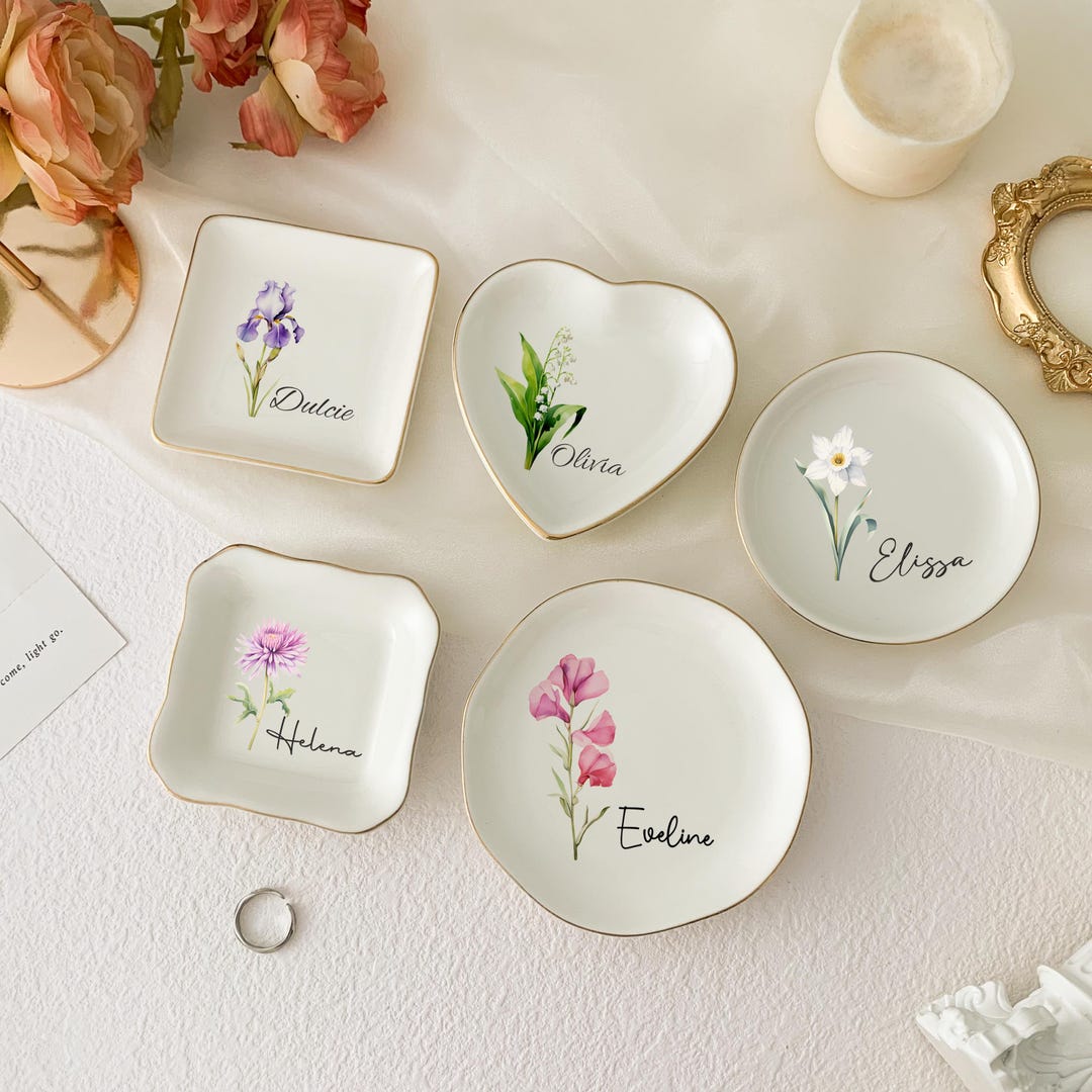 Personalised Birth Flower Trinket Dish/ Custom Watercolor Flower Ring Dish/ Christmas Gift