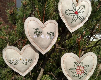 Christmas Heart Decorations Embroidery Kit Flowers and berries