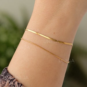 18K Gold Snake armband, visgraat kettingarmband, sierlijke gouden armband, platte kettingarmband, stapelarmband, cadeau voor haar afbeelding 2