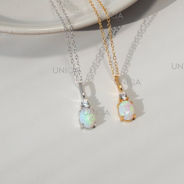 Opal Halskette | Zierliche Halskette | Opal Schmuck mit Oval Anhänger | Geschenk für Frau