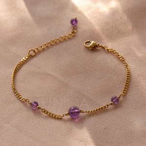 Amethyst Bracelet – Dainty Gold Chain, February Birthstone Gift, Minimalist Jewelry for Her, Handmade Gemstone Bracelet