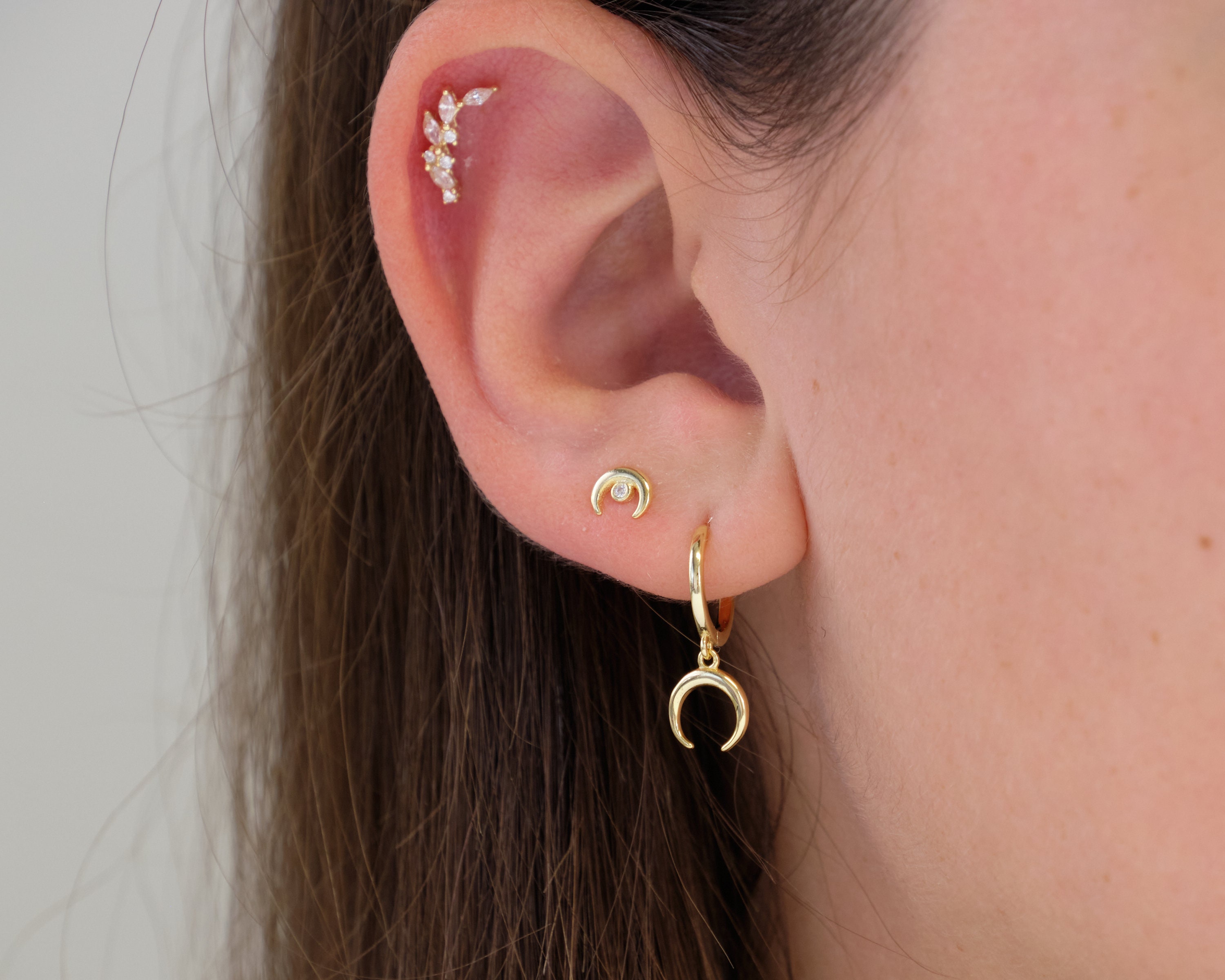 Climber Cartilage Gold Stud Earrings Tiny Stud Earrings Etsy