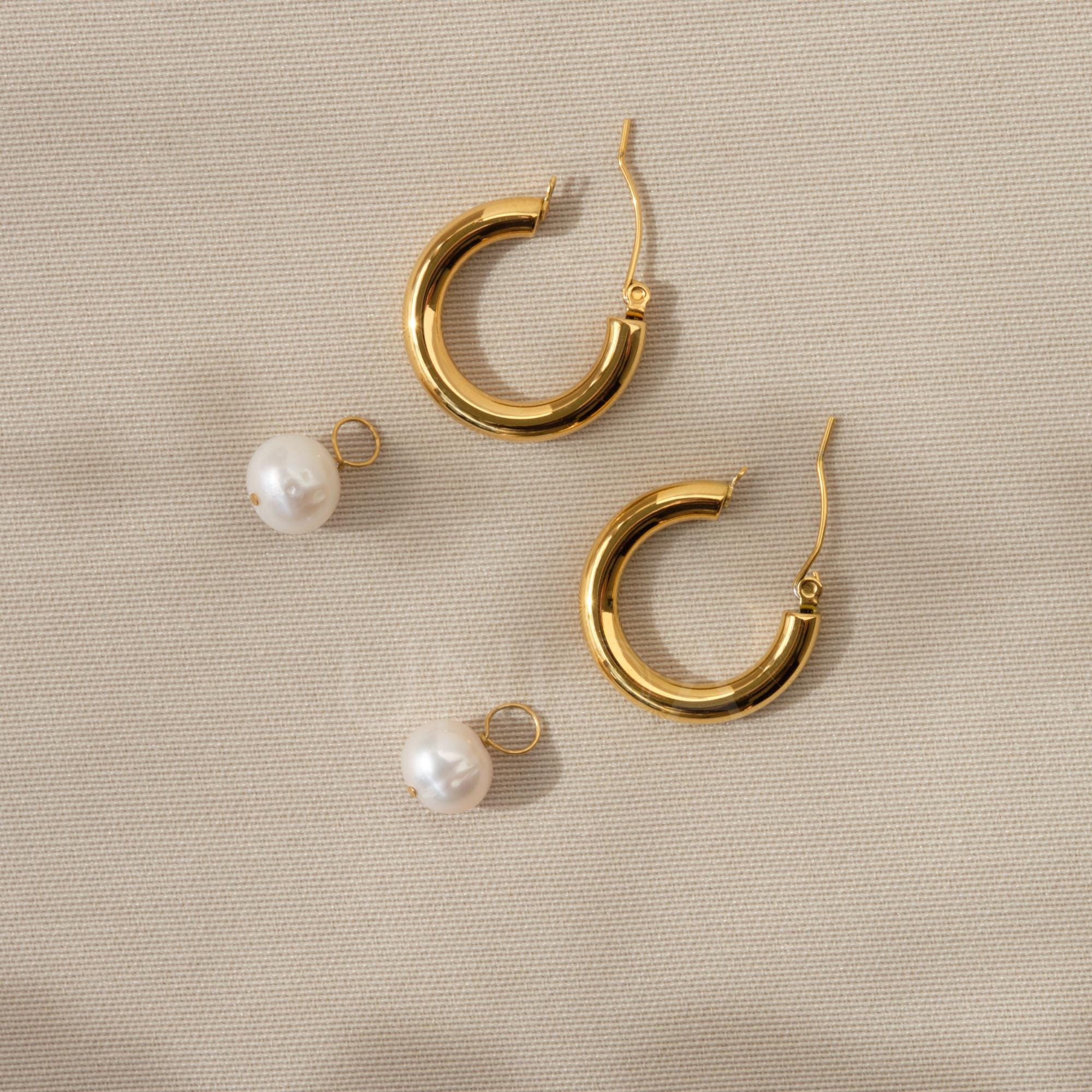 Orecchini A Cerchio Con Perla D'Acqua Dolce - Acciaio Inox Placcato Oro 18K - Perla Rimovibile, 3,5 Cm