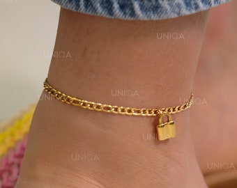 Lock anklet bracelet, Figaro chain anklet, Lock charm gold chain anklet, figaro chain anklet