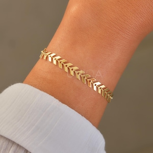 Chevron Vergoldetes Armband: Geometrische Edelstahlkette, verstellbar