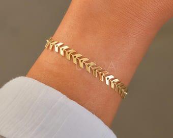 Chevron Vergoldetes Armband: Geometrische Edelstahlkette, verstellbar